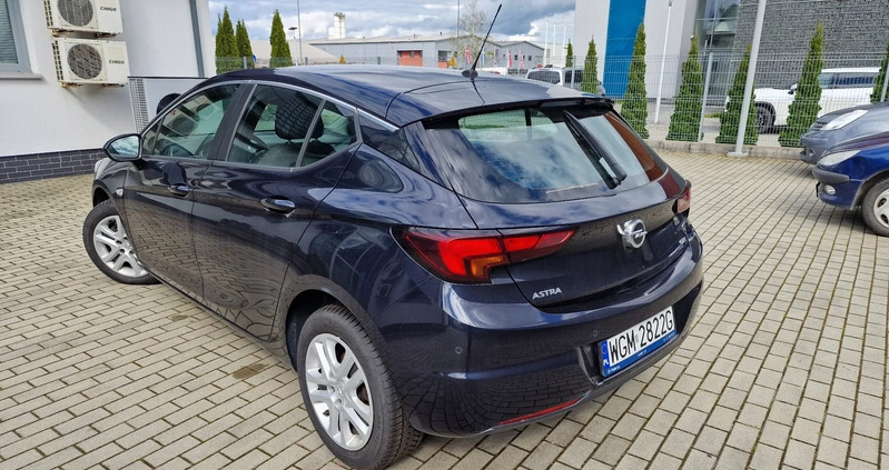 Opel Astra cena 43900 przebieg: 107000, rok produkcji 2019 z Rzeszów małe 46